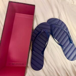 Tory Burch Women's Kira Flip Flop, Dark Indigo